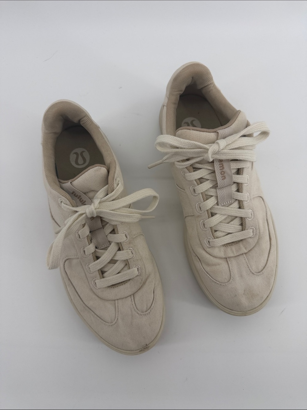 Lululemon Cityverse Cotton Canvas Sneaker in Cream 7.5 S62